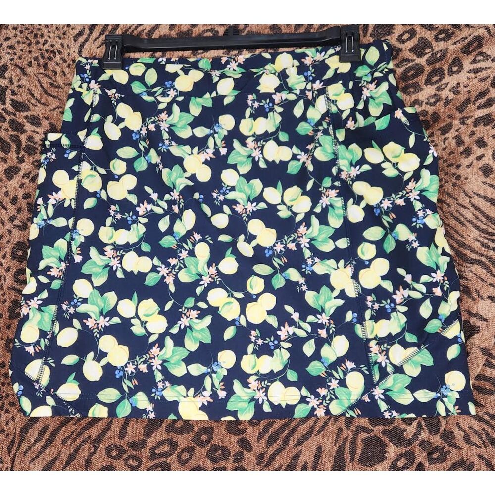 Chico's Women's Zenergy Lemon Theme Skort Size L- 12 Athleisure Golf Preppy
